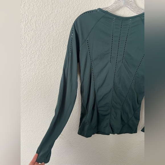 Athleta Green Long Sleeve Tee - Picture 10 of 13